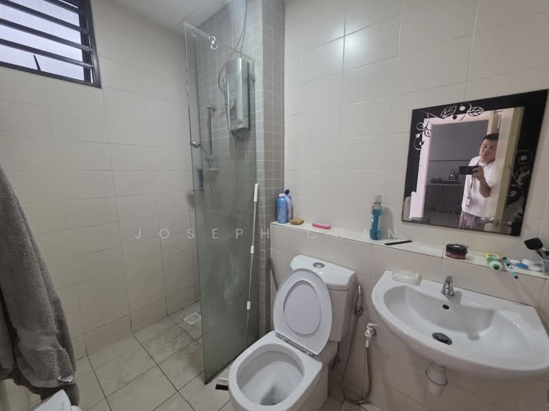 2-storey Terraced House for Sale in Setia Damai (Setia Alam) - Joseph Chan - Bathroom - PropertyGuru.com.my
