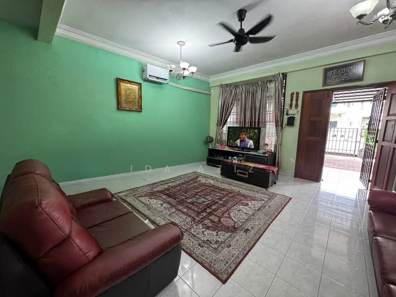 2-storey Terraced House for Sale in Iskandar Puteri (Nusajaya) (Johor) - Ida Aziz - Living Room - PropertyGuru.com.my