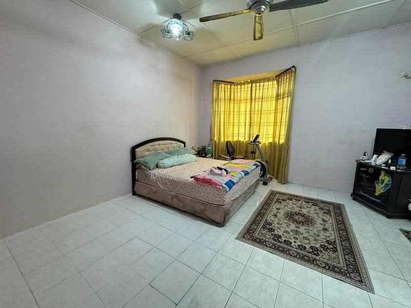 2-storey Terraced House for Sale in Iskandar Puteri (Nusajaya) (Johor) - Ida Aziz - Bedroom - PropertyGuru.com.my