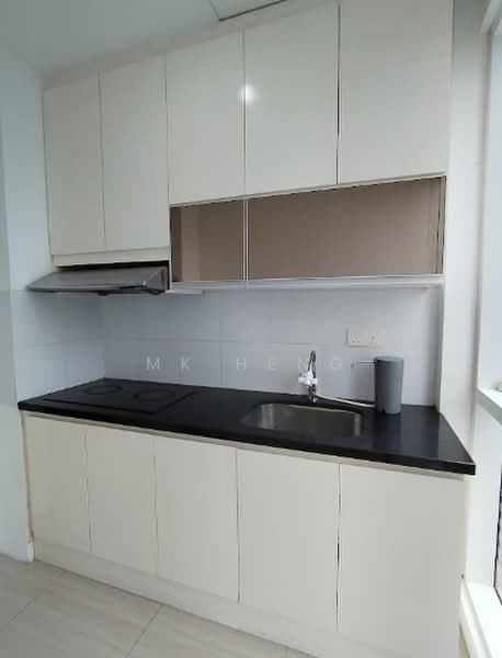 Servis Apartment untuk Disewa di Serviced Residence @ Binjai 8 - MK Heng - Kitchen - PropertyGuru.com.my