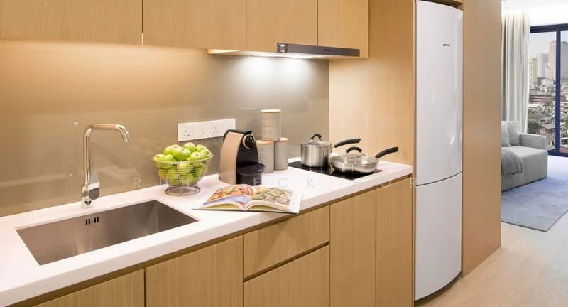 Service Residence for Rent at Fraser Residence (188 Suites) - Rui Teck Hor - Kitchen - PropertyGuru.com.my