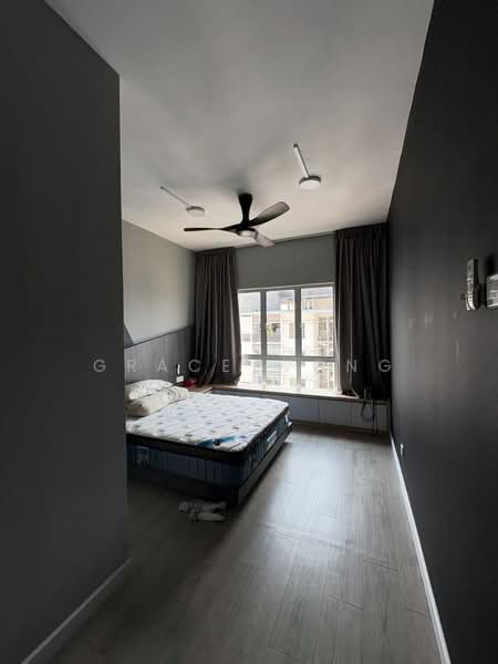 Pangsapuri untuk Disewa di Residensi Hijauan Lumayan - Grace Wong - Bedroom - PropertyGuru.com.my