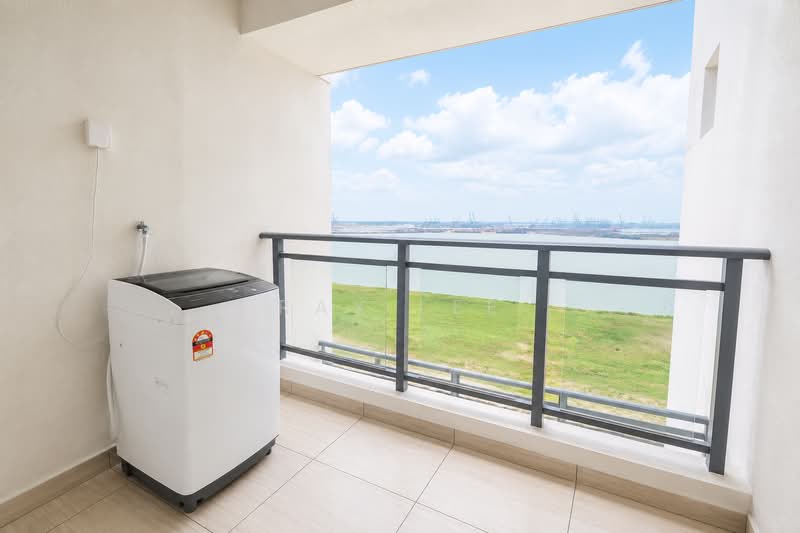 Kondominium untuk Disewa di Forest City - Ray Lee - Balcony - PropertyGuru.com.my