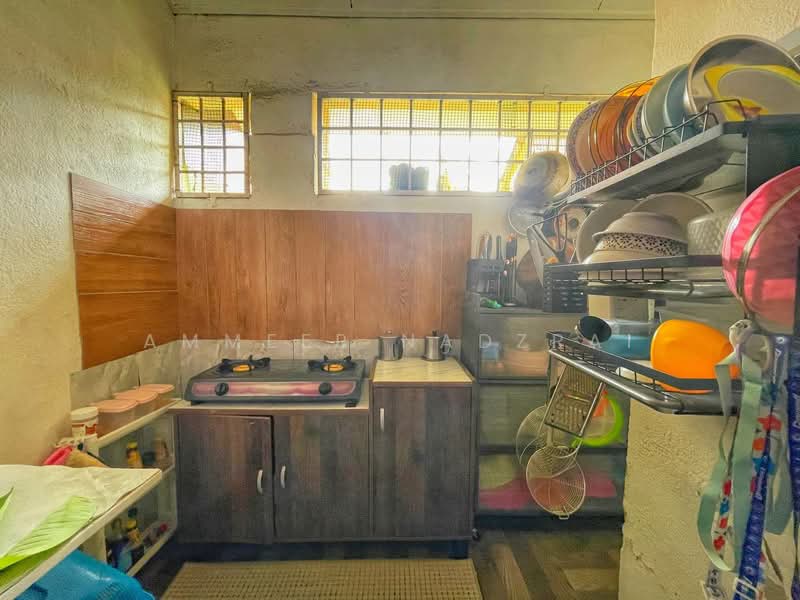 Rumah Teres 2 Tingkat untuk Dijual di Taman Kajang Utama (Kajang) - Ammeer Nadzrai - Kitchen - PropertyGuru.com.my