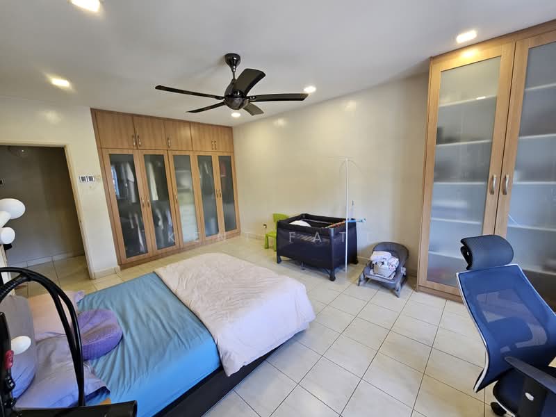 3-storey Terraced House for Sale in Taman Bukit Segar Jaya 1 (Cheras) - Kent Fatt - Bedroom - PropertyGuru.com.my