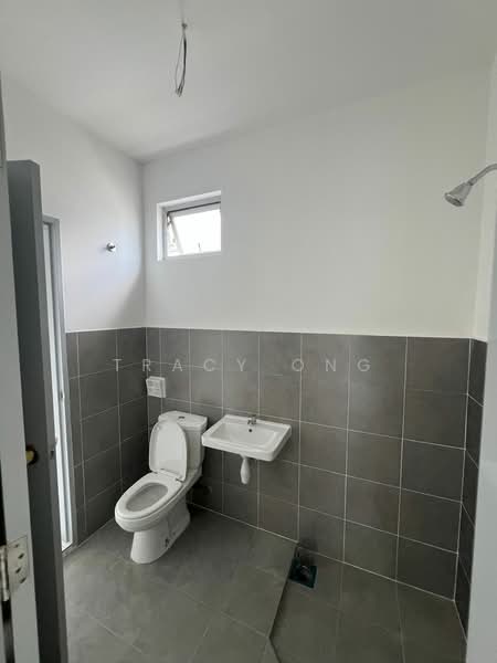 2-storey Terraced House for Sale in Pasir Gudang (Johor) - Tracy Ong - Bathroom - PropertyGuru.com.my