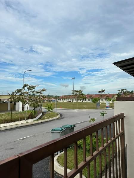 Rumah Teres 1 Tingkat untuk Dijual di Lukut (Negeri Sembilan) - Masnizah Arifin - Exterior - PropertyGuru.com.my