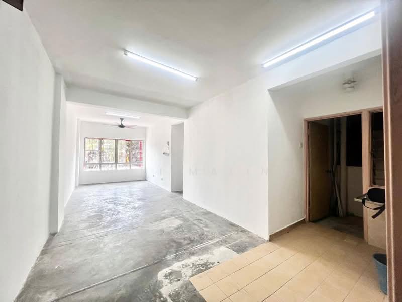 Apartment for Sale at Serdang Raya Court Apartment - Nini Malini - PropertyGuru.com.my