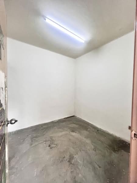 Apartment for Sale at Serdang Raya Court Apartment - Nini Malini - PropertyGuru.com.my