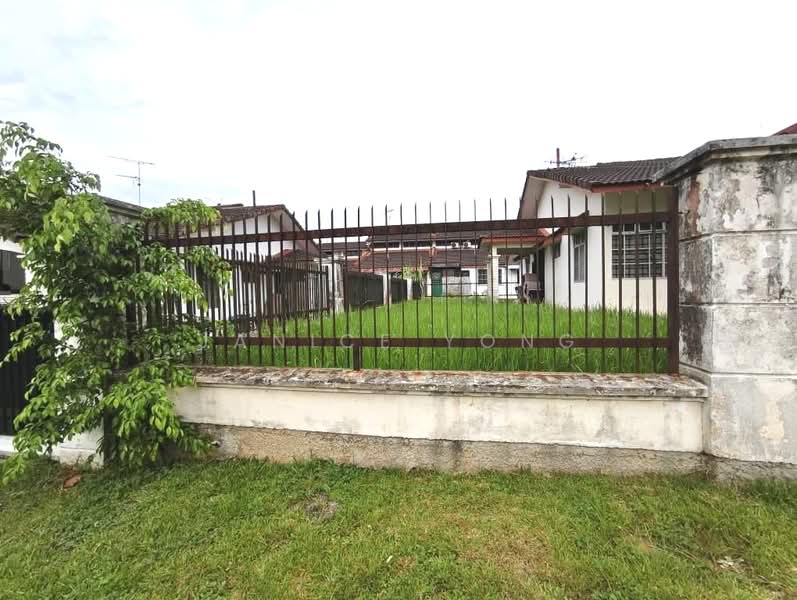 1-storey Terraced House for Sale in Taman Sutera (Johor Bahru) - Janice Yong - Exterior - PropertyGuru.com.my