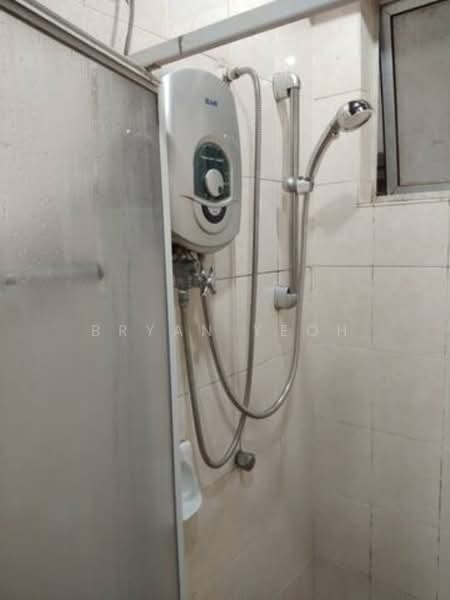 Pangsapuri untuk Disewa di Arena Green - Bryan Yeoh - Bathroom - PropertyGuru.com.my