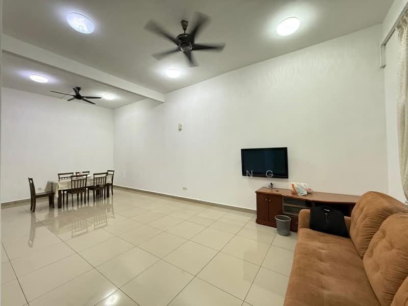 2-storey Terraced House for Rent in Taman Mount Austin (Tebrau) - Tuan Ling - Living Room - PropertyGuru.com.my