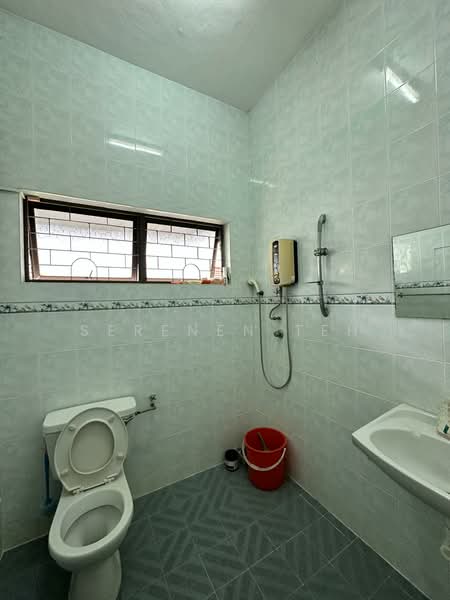Semi-Detached House for Sale in George Town (Penang) - SERENEN TEH - Bathroom - PropertyGuru.com.my