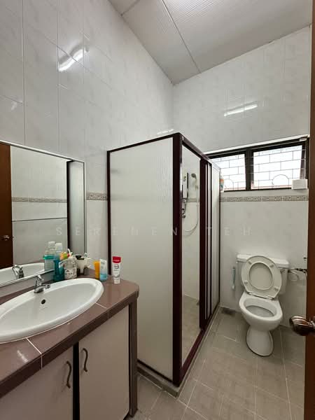 Semi-Detached House for Sale in George Town (Penang) - SERENEN TEH - Bathroom - PropertyGuru.com.my