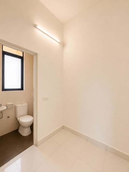 2-storey Terraced House for Sale in Eco Sanctuary (Telok Panglima Garang) - Chris Lee - Bathroom - PropertyGuru.com.my