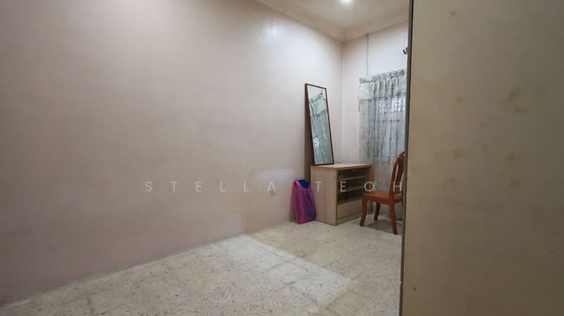 Semi-Detached House for Sale in Taman Ipoh Selatan (Ipoh) - Stella Teoh - PropertyGuru.com.my