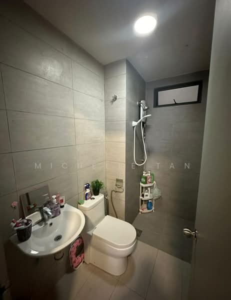Service Residence for Sale at KL Traders Square - Michelle Tan - Bathroom - PropertyGuru.com.my