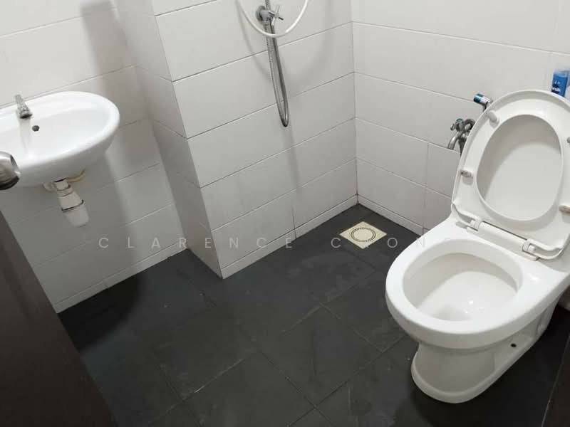 Service Residence for Rent at Service Residence @ Landmark Residence 2 - Clarence Chong - Bathroom - PropertyGuru.com.my