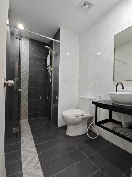 Service Residence for Rent at SOHO @ Empire City - Tom Lee - Bathroom - PropertyGuru.com.my