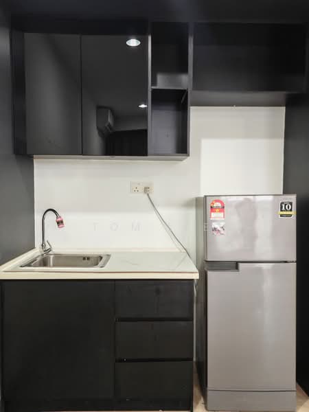 Service Residence for Rent at SOHO @ Empire City - Tom Lee - Kitchen - PropertyGuru.com.my