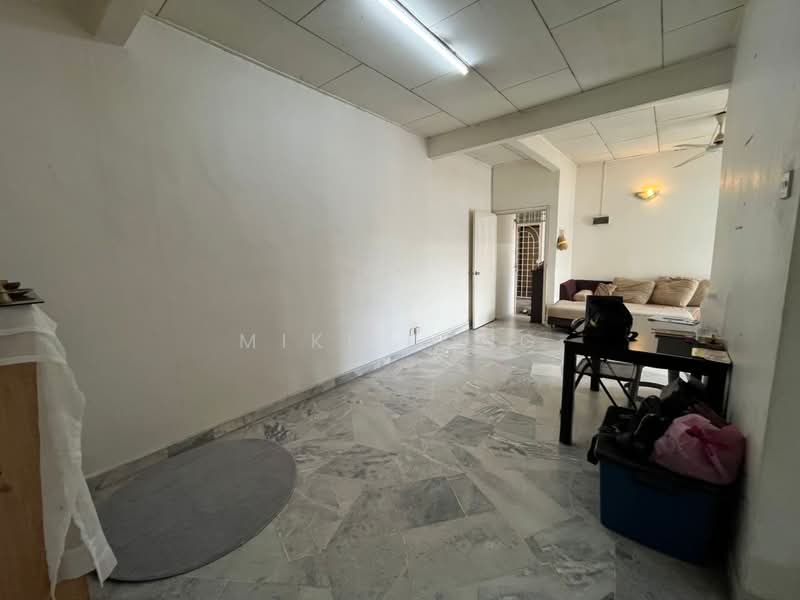 Apartment for Sale at Subang Perdana Goodyear Court 6 - Miki Fong - Living Room - PropertyGuru.com.my