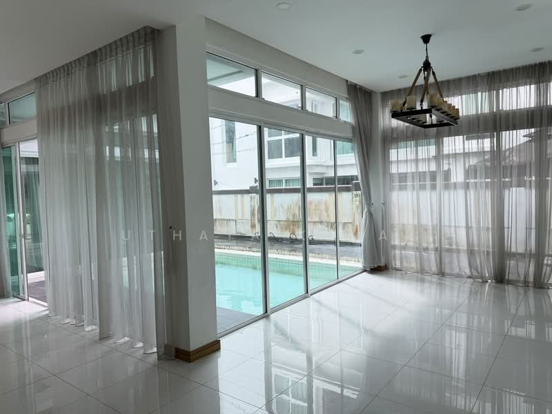 Semi-Detached House for Sale in Petaling Jaya (Selangor) - Uthaya Kumar - Living Room - PropertyGuru.com.my