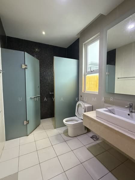 Semi-Detached House for Sale in Petaling Jaya (Selangor) - Uthaya Kumar - Bathroom - PropertyGuru.com.my