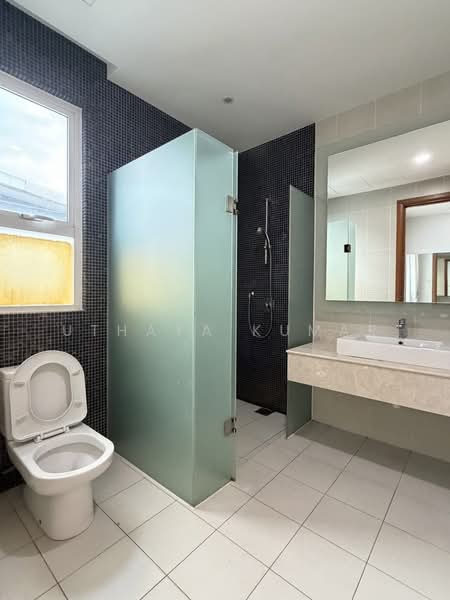 Semi-Detached House for Sale in Petaling Jaya (Selangor) - Uthaya Kumar - Bathroom - PropertyGuru.com.my