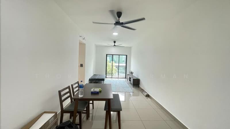 Kondominium untuk Disewa di M Adora - Thoriq Suparman - Living Room - PropertyGuru.com.my