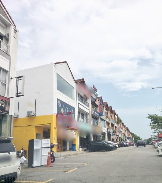 Pejabat untuk Disewa di Taman Putra Permai (Seri Kembangan) - Abby Chan - Exterior - PropertyGuru.com.my