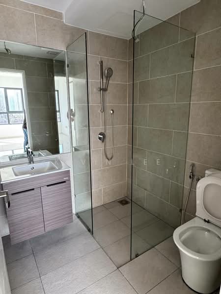 Servis Apartment untuk Disewa di Residensi Estetik 8 (Est8) - KEVIN LEE - Bathroom - PropertyGuru.com.my