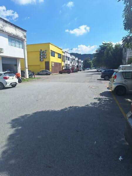 Factory for Sale in Puchong (Selangor) - Jeffrey Lau - Exterior - PropertyGuru.com.my