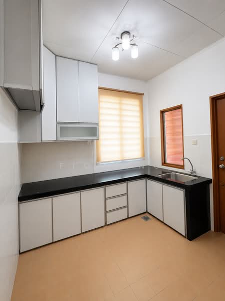 Rumah Teres 1 Tingkat untuk Dijual di Bandar Bukit Raja (Klang) - Fiona Ng - Kitchen - PropertyGuru.com.my