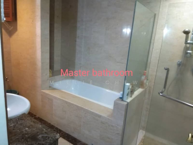 Kondominium untuk Dijual di Sri York Condominium - Millie Chew - Bathroom - PropertyGuru.com.my