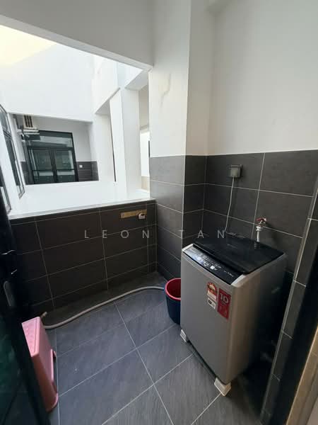 Condominium for Rent at d'Millenia Residences - Leon Tan - Laundry Area - PropertyGuru.com.my