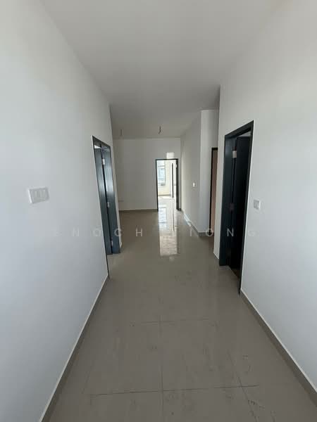 Rumah Teres untuk Disewa di Bandar Dato Onn (Tebrau) - Enoch Liong - Corridor - PropertyGuru.com.my