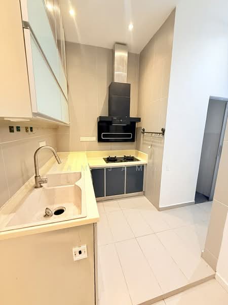Bungalow for Rent in Taman Melawati (Ulu Kelang) - Sam Jamal - Kitchen - PropertyGuru.com.my