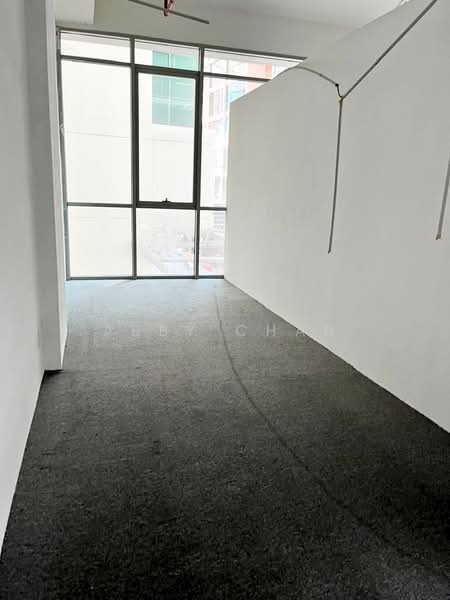 Office for Rent in Sungai Besi (Kuala Lumpur) - Abby Chan - Interior - PropertyGuru.com.my