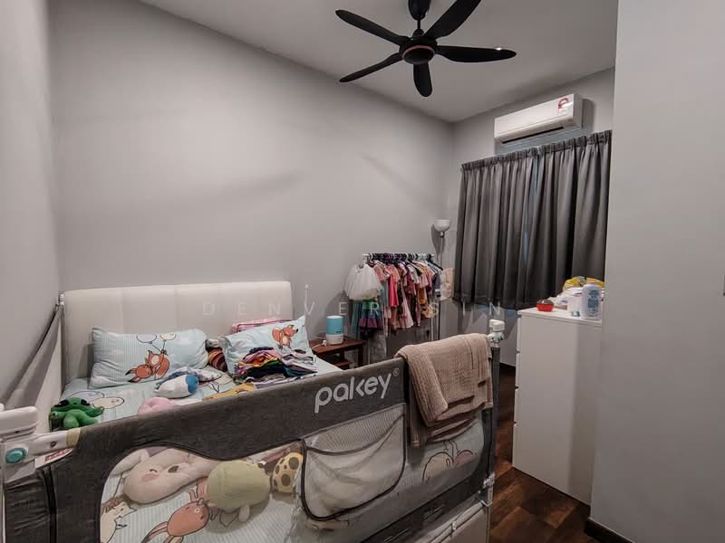 Rumah Teres 2 Tingkat untuk Dijual di Kajang 2 (Kajang) - Denver Sin - Bedroom - PropertyGuru.com.my
