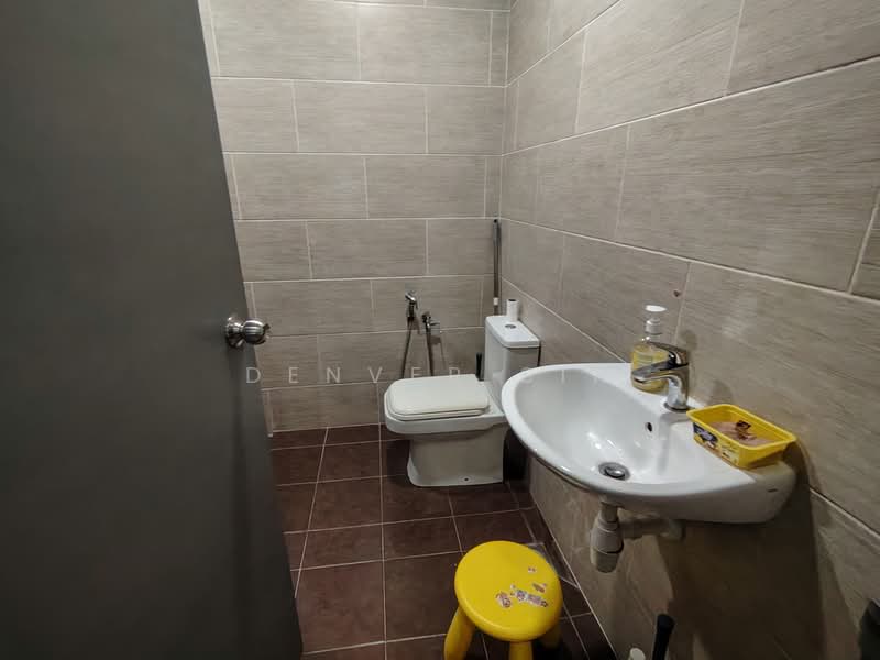 Rumah Teres 2 Tingkat untuk Dijual di Kajang 2 (Kajang) - Denver Sin - Bathroom - PropertyGuru.com.my