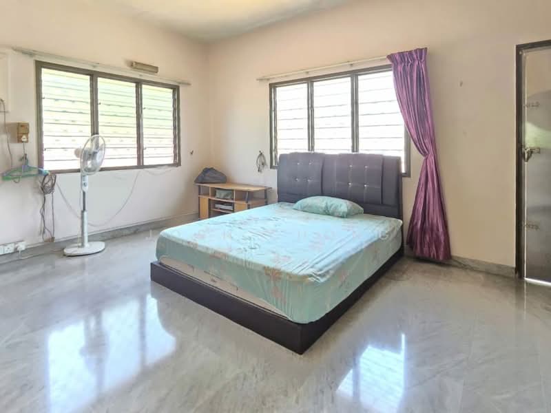 Bungalow for Sale in Kepong (Kuala Lumpur) - Josh Chong - Bedroom - PropertyGuru.com.my
