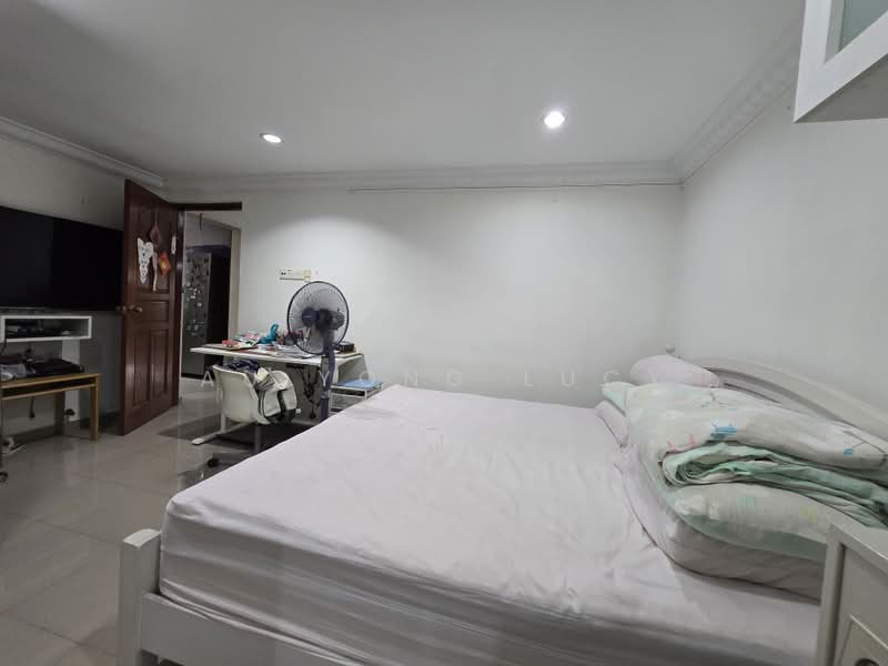 Rumah Berkembar untuk Dijual di Taman Serene (Johor Bahru) - Au Yong Lucy - Bedroom - PropertyGuru.com.my
