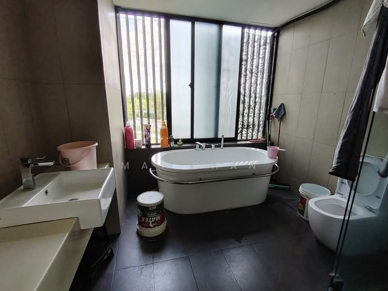 Semi-Detached House for Sale in Kajang (Selangor) - May Chan - Bathroom - PropertyGuru.com.my