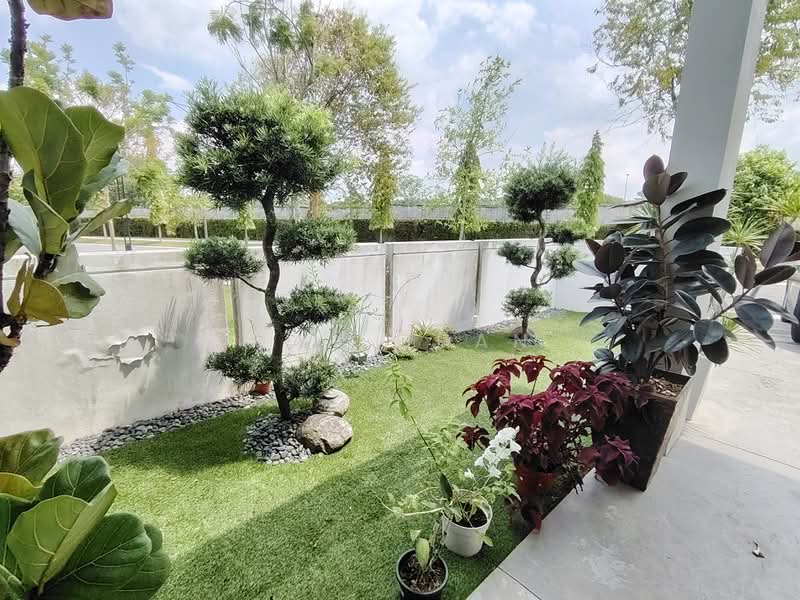 Semi-Detached House for Sale in Kajang (Selangor) - May Chan - Garden - PropertyGuru.com.my