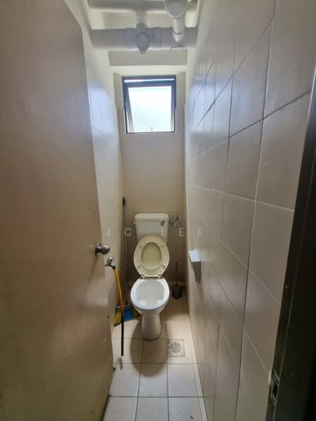 Kedai untuk Dijual di Batu Caves (Selangor) - JC Lee - Bathroom - PropertyGuru.com.my