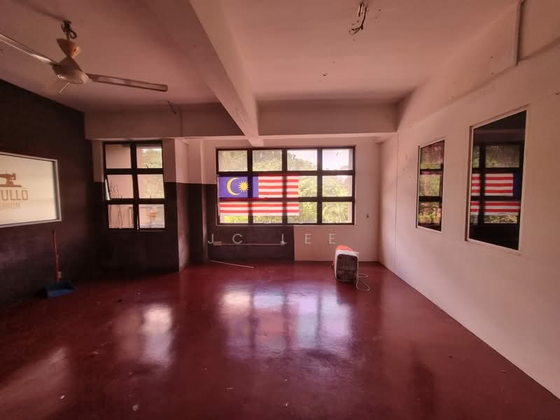 Kedai untuk Dijual di Batu Caves (Selangor) - JC Lee - Interior - PropertyGuru.com.my