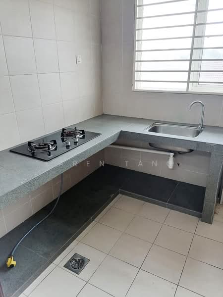 2-storey Terraced House for Rent in Bandar Sungai Long (Selangor) - Karen Tang - Kitchen - PropertyGuru.com.my
