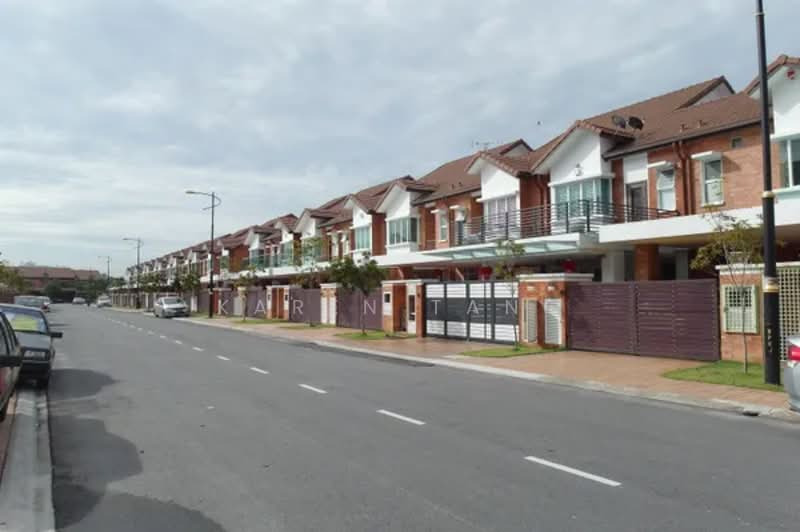2-storey Terraced House for Rent in Bandar Sungai Long (Selangor) - Karen Tang - Exterior - PropertyGuru.com.my