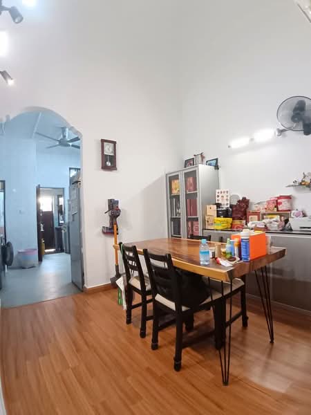 Rumah Teres 1 Tingkat untuk Dijual di Taman Molek (Johor Bahru) - Sandry Ong - PropertyGuru.com.my