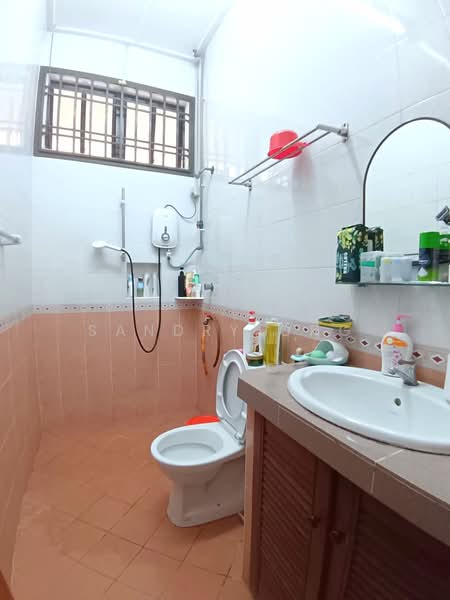 Rumah Teres 1 Tingkat untuk Dijual di Taman Molek (Johor Bahru) - Sandry Ong - PropertyGuru.com.my